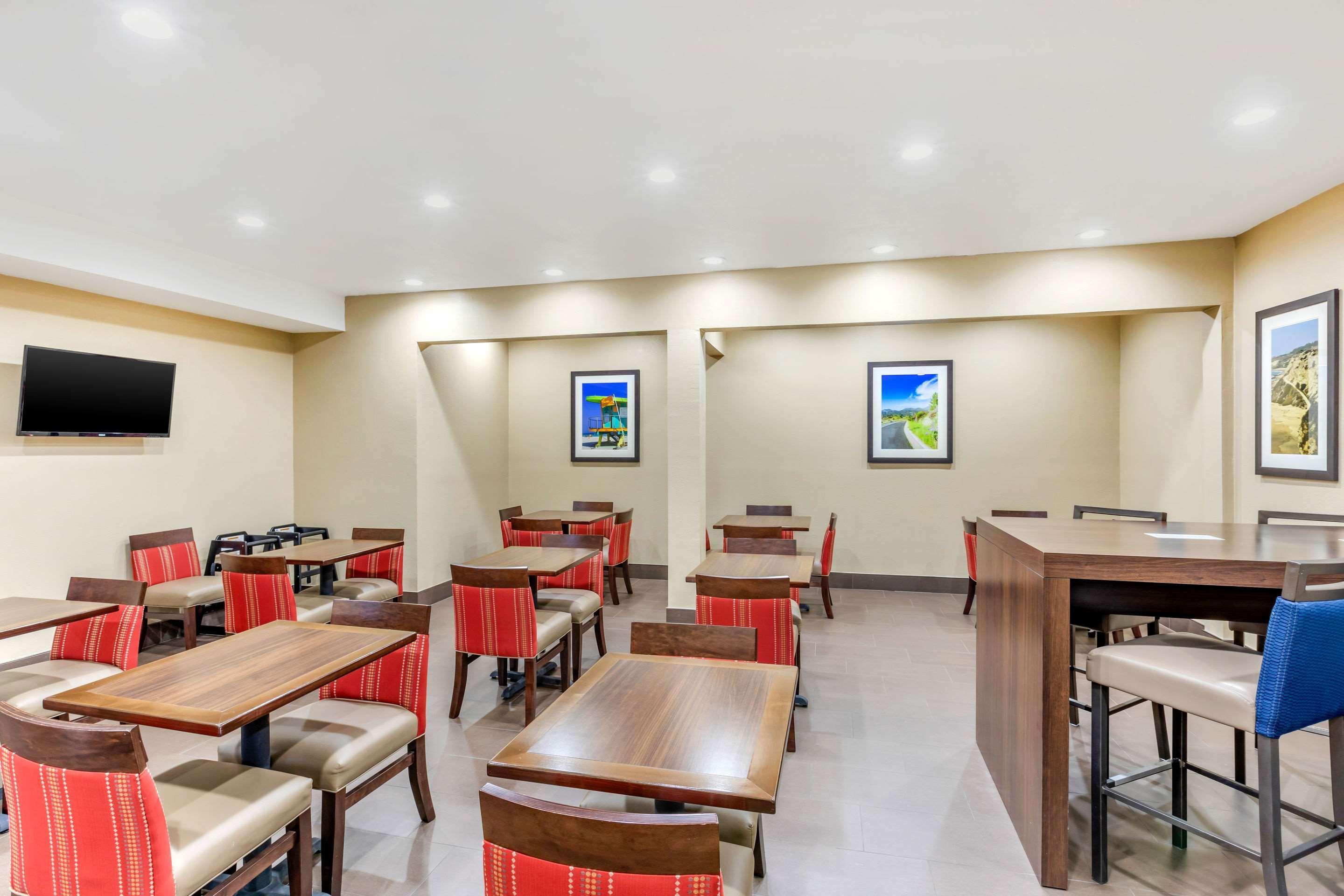 Comfort Inn & Suites Orange County John Wayne Airport Santa Ana Exteriör bild