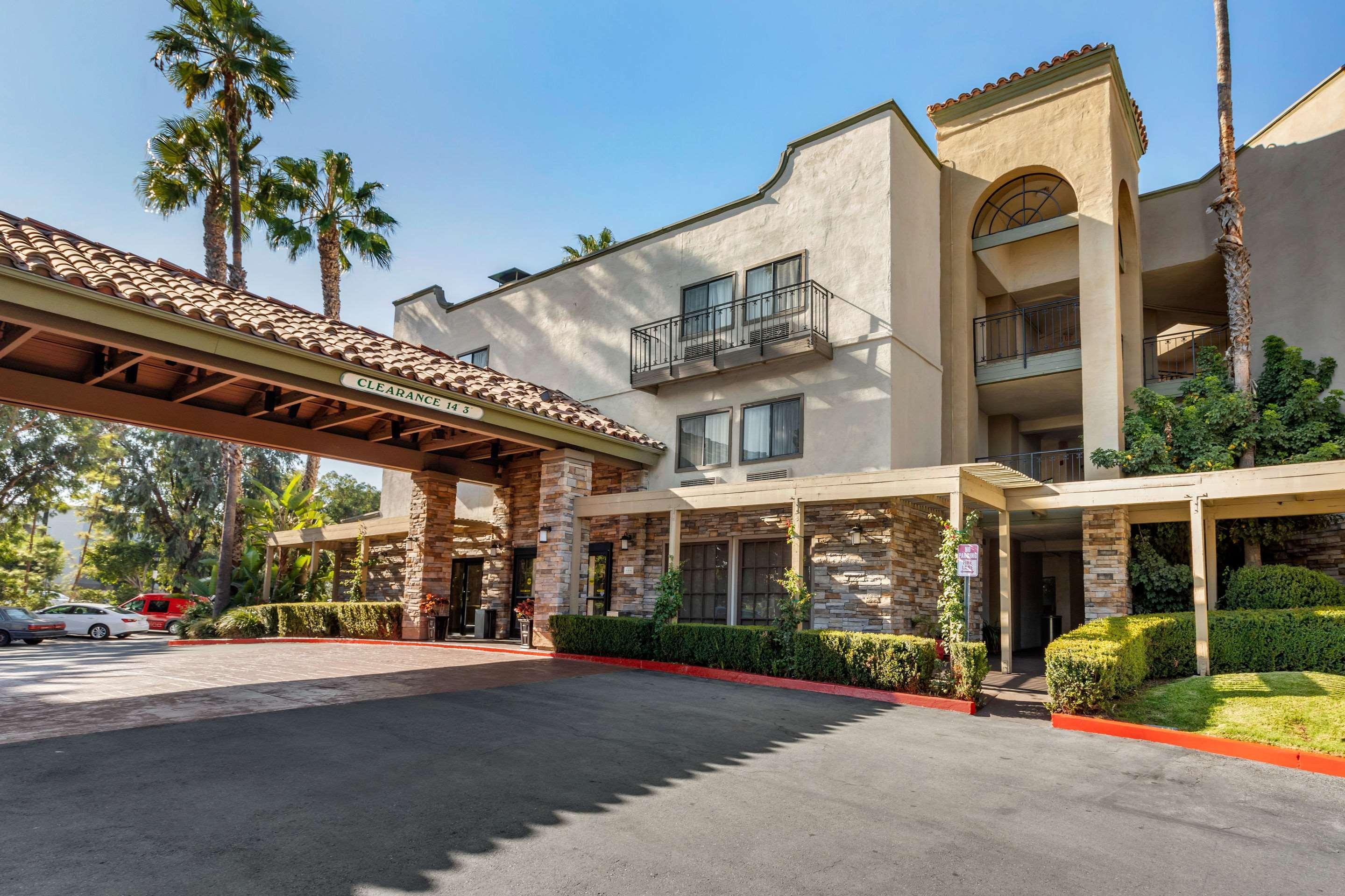 Comfort Inn & Suites Orange County John Wayne Airport Santa Ana Exteriör bild