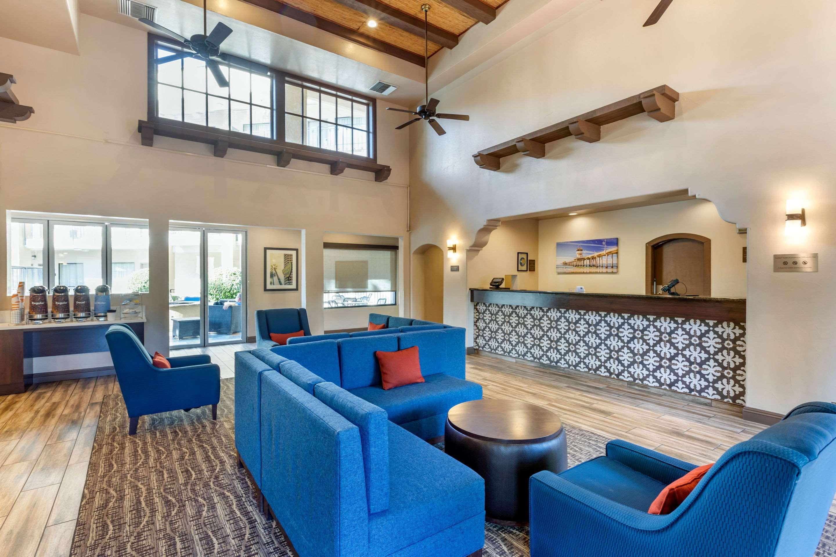 Comfort Inn & Suites Orange County John Wayne Airport Santa Ana Exteriör bild