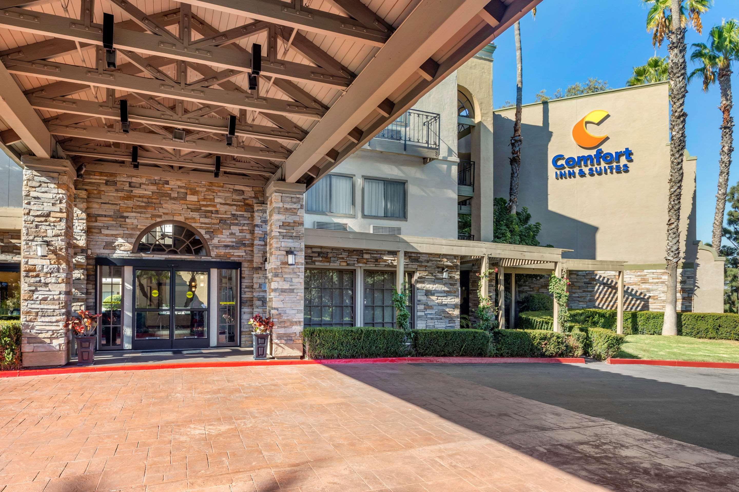 Comfort Inn & Suites Orange County John Wayne Airport Santa Ana Exteriör bild