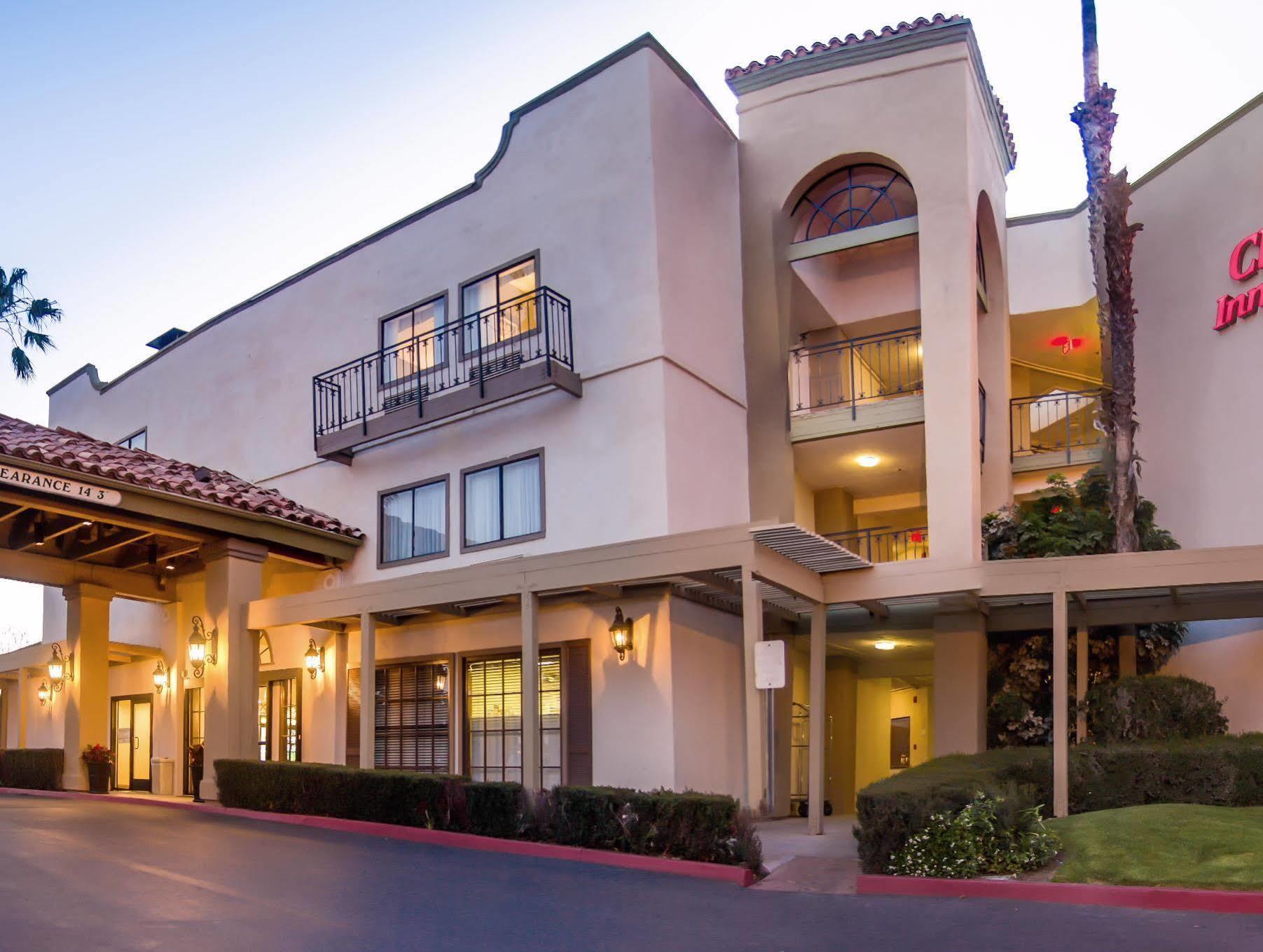 Comfort Inn & Suites Orange County John Wayne Airport Santa Ana Exteriör bild