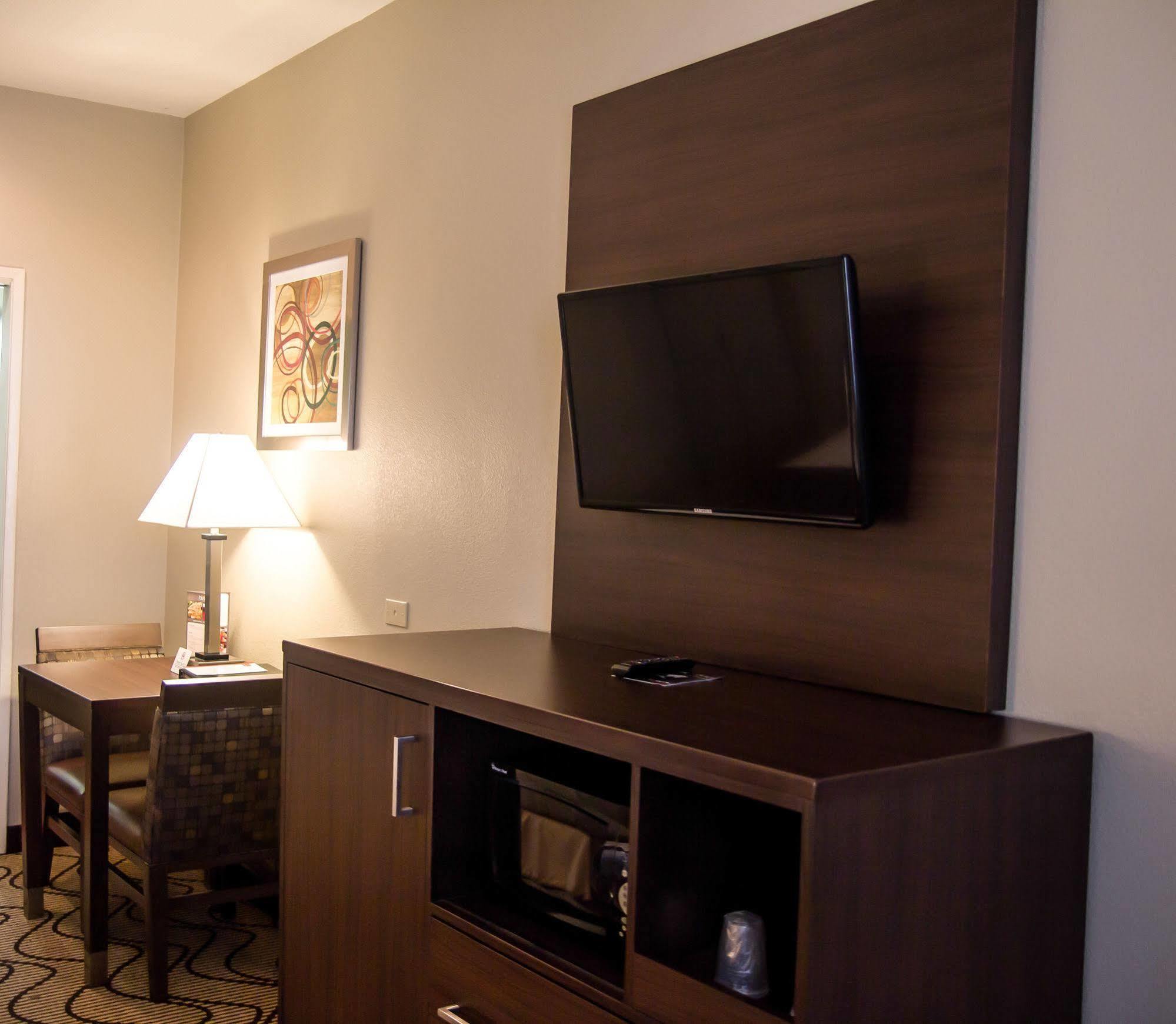 Comfort Inn & Suites Orange County John Wayne Airport Santa Ana Exteriör bild